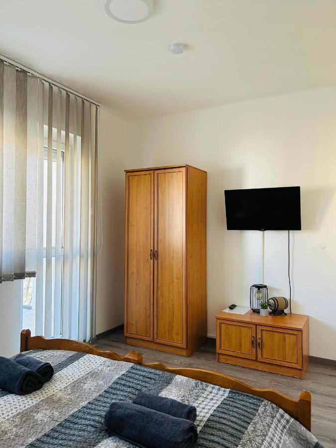 Eros Apartman Хайдусобосло Экстерьер фото