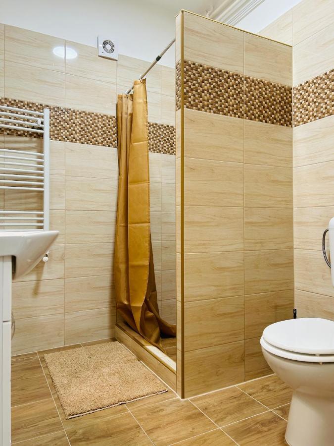 Eros Apartman Хайдусобосло Экстерьер фото