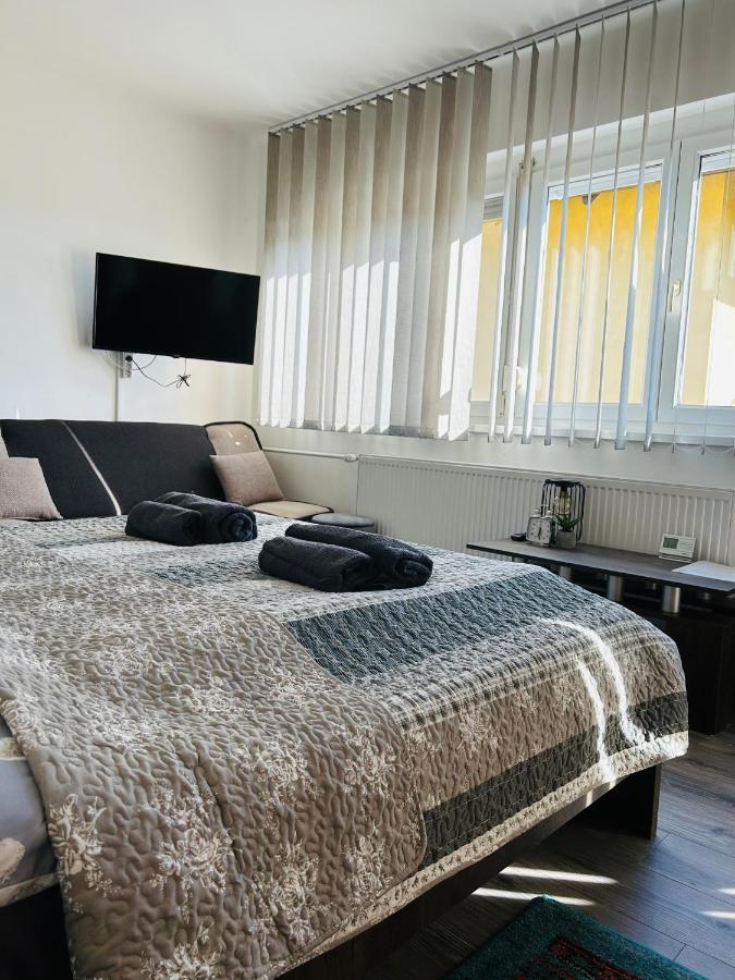 Eros Apartman Хайдусобосло Экстерьер фото